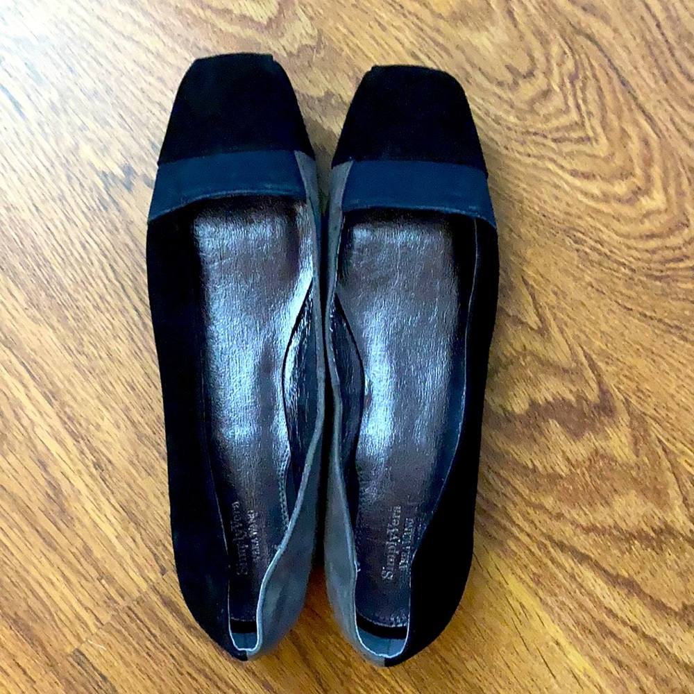 Vera Wang Flats